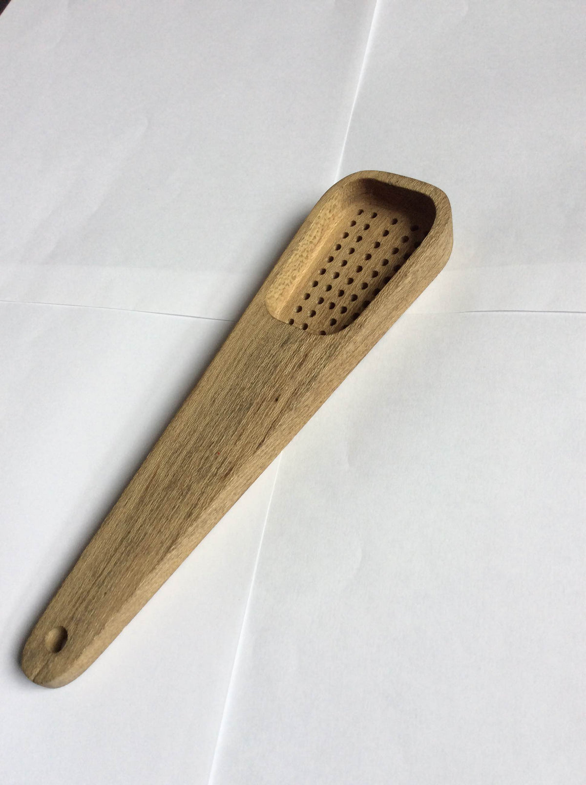 Chaani walnut tea strainer