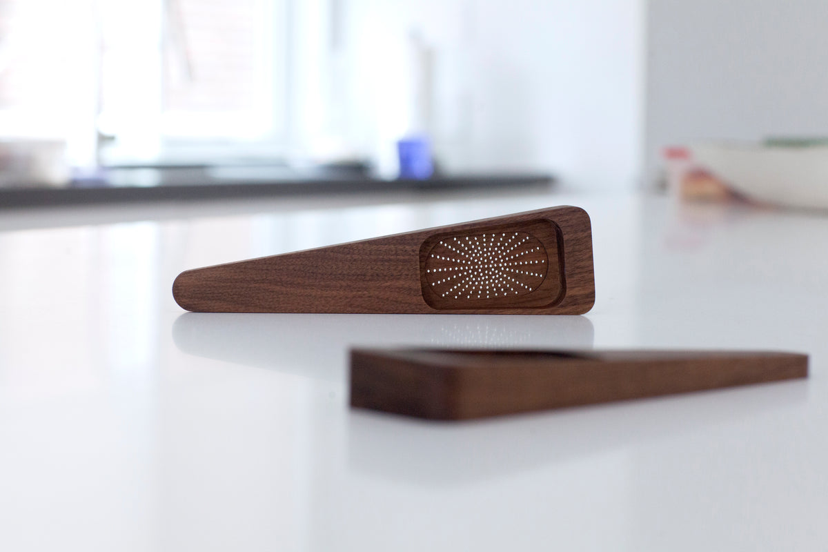Chaani walnut tea strainer